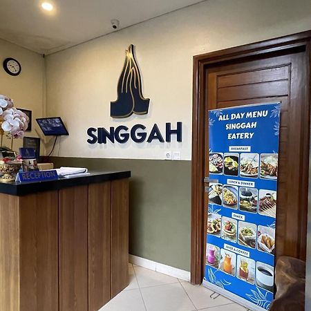 Singgah Hotel Seminyak Exterior photo